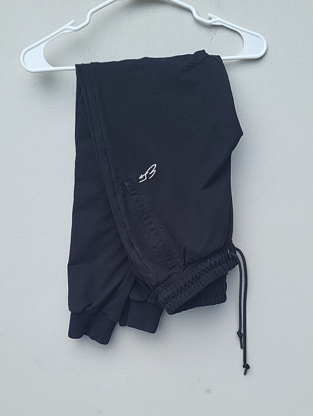 Ever Forward Men's Black Jogger Pants